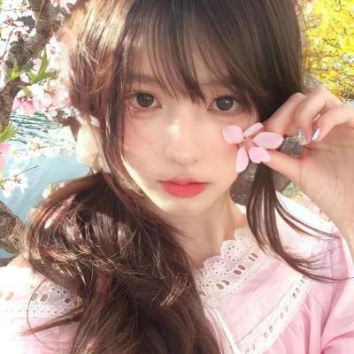 女主角